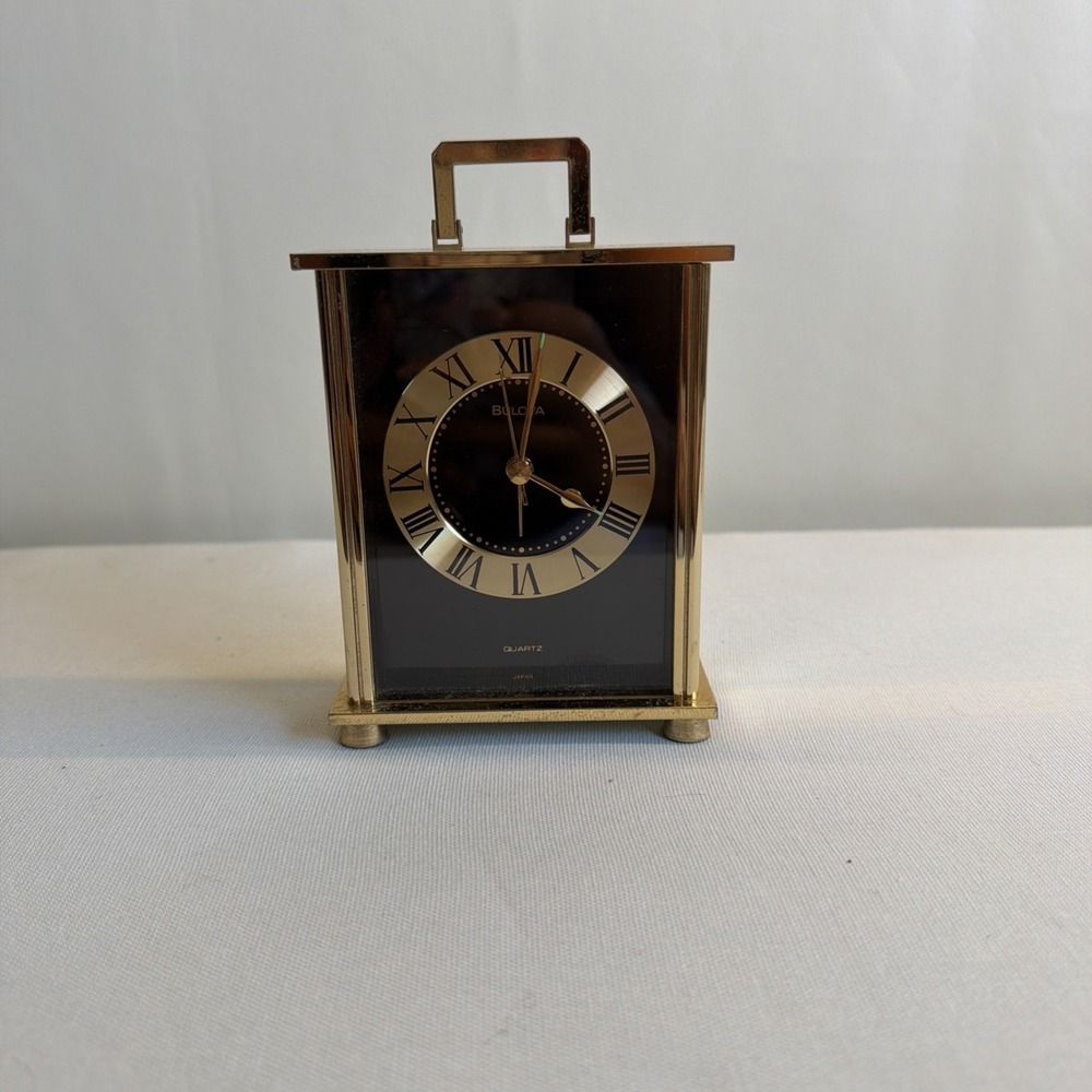 Bulova Quartz Carriage Clock Gold Tone Black Face Roman Numerals B-7322 Japan
